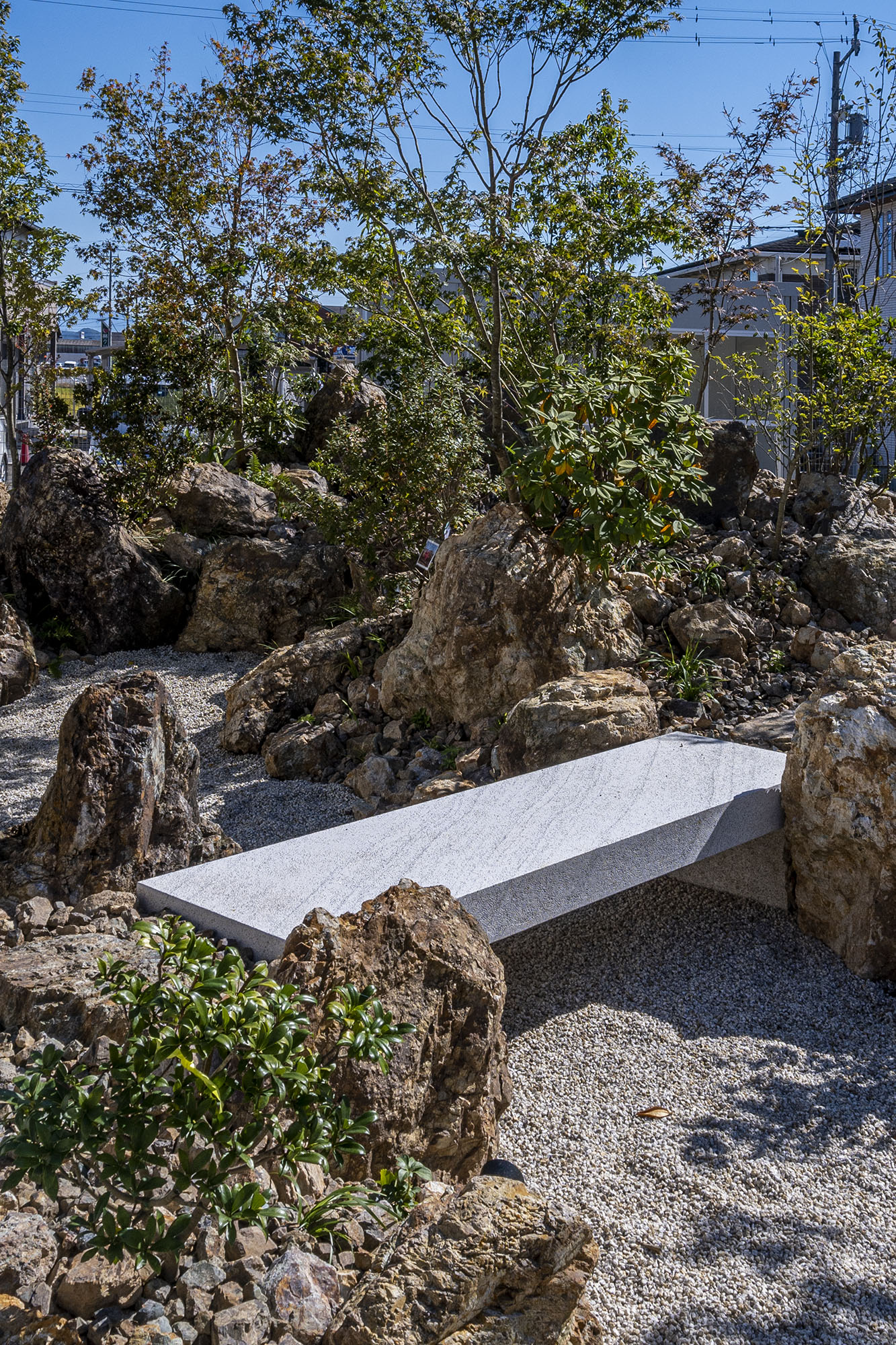 御影直橋 白 五面ビシャン仕上げ | 造園資材館