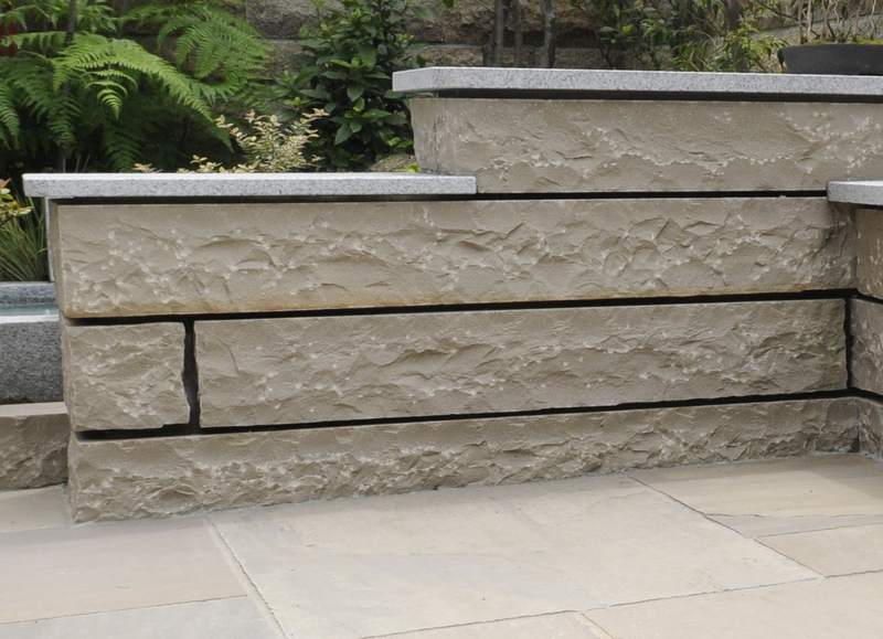 ヴィスタストーン サンドボーダー ラジグリーン | 造園資材館