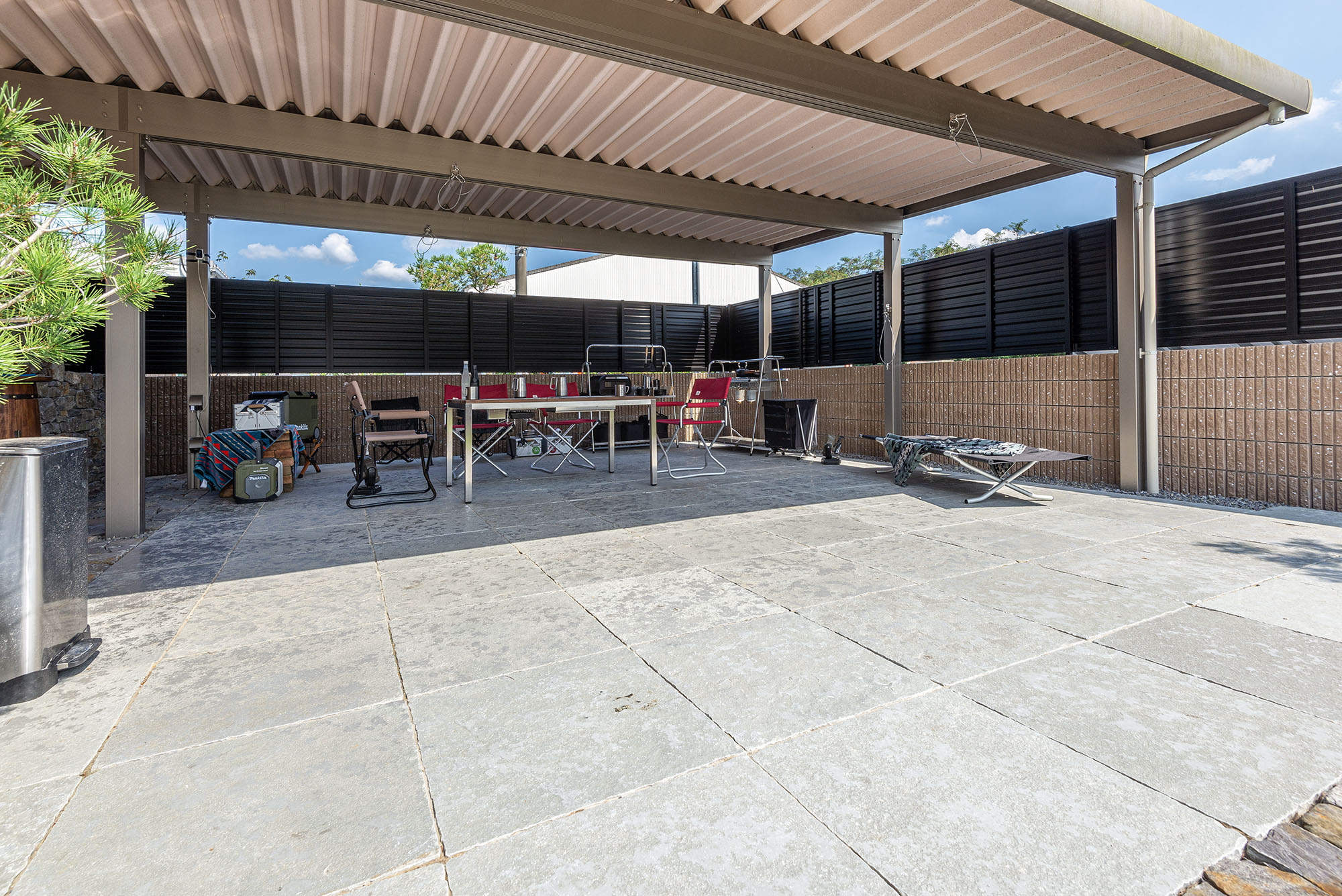 ヴィスタストーン ライムフラッグ グレー (アンティーク) | 造園資材館