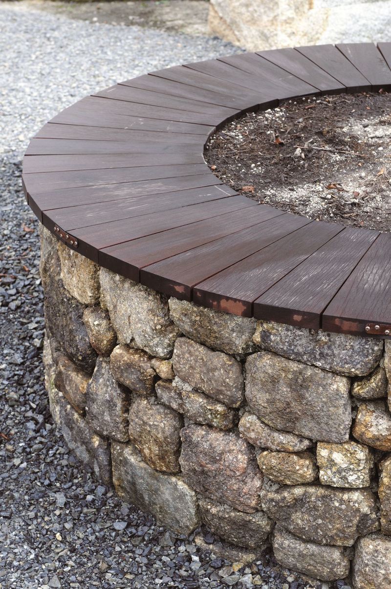 木曽石 ゴロタ | 造園資材館