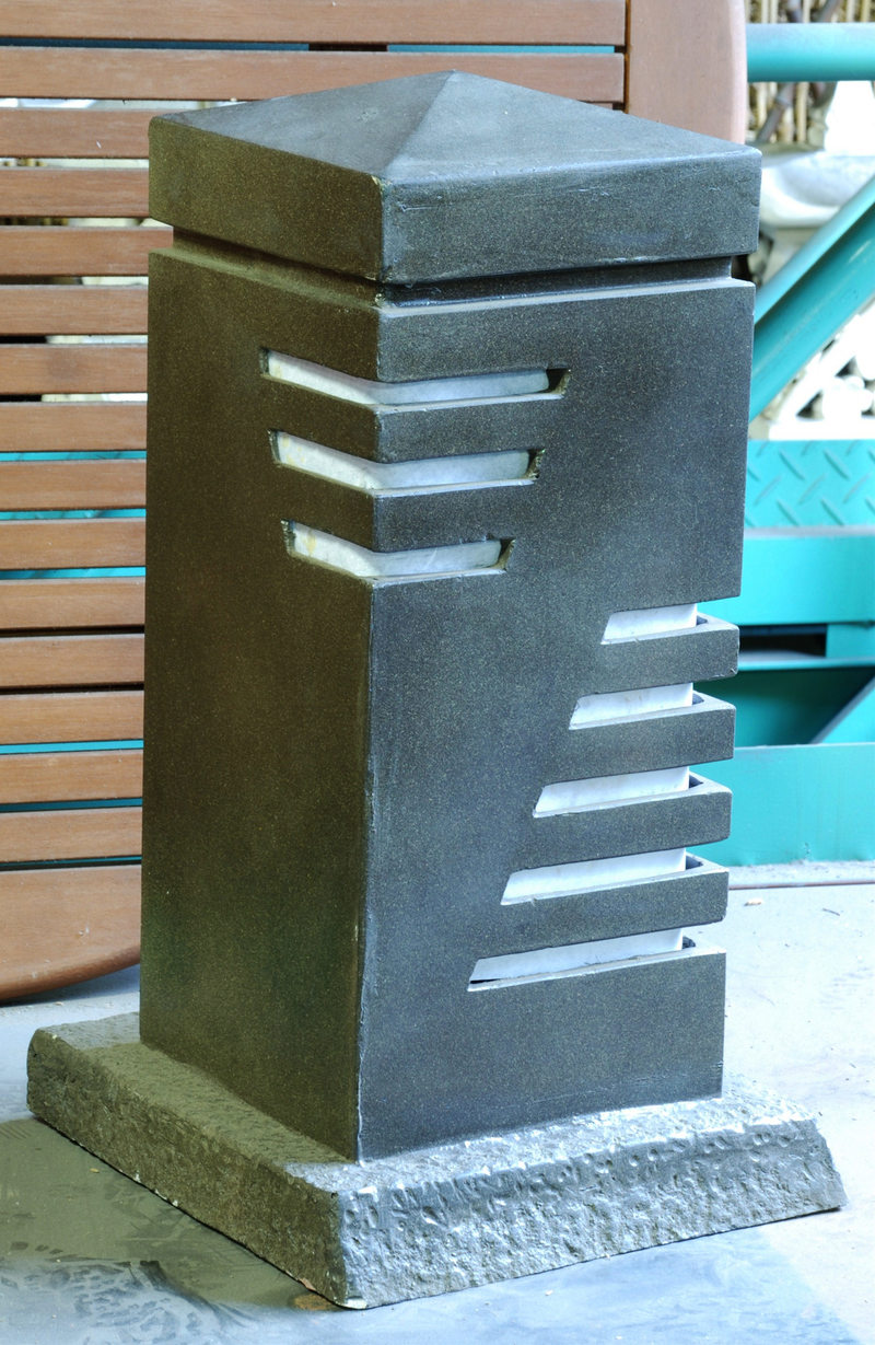 FRP道明かり | 造園資材館