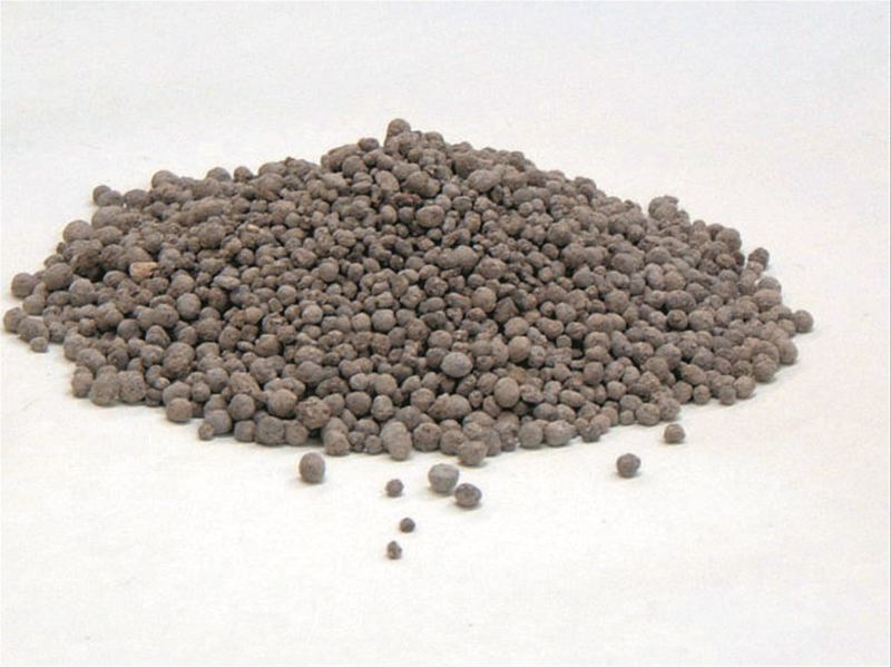 まるしば1号 NPK=6:5:3 | 造園資材館