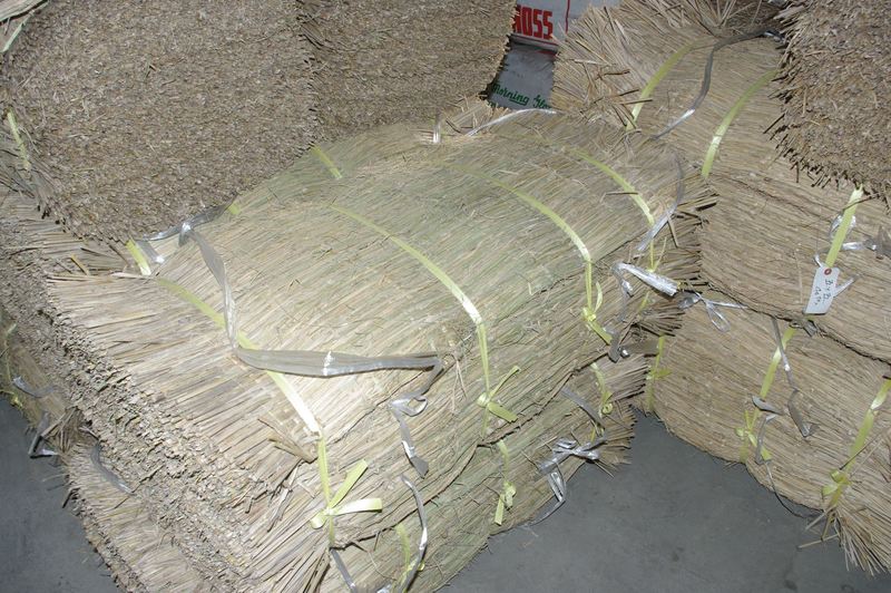 こも | 造園資材館